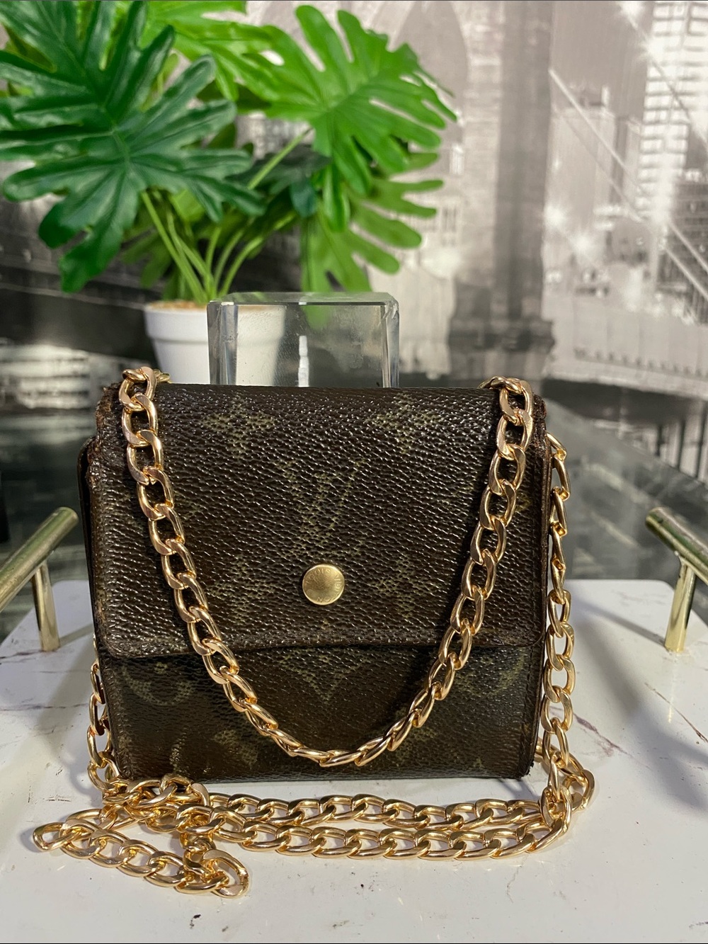 Authentic Louis Vuitton Monogram Vintage Elise Wallet